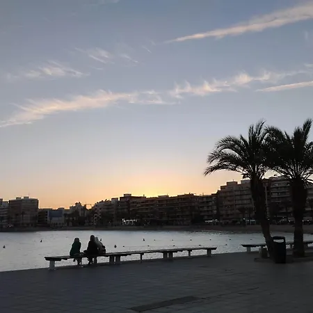 Apartment A 30m Del Mar, Con Wifi Gratis Torrevieja